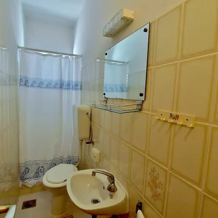 Apartman Balen J. Banjol Exterior photo